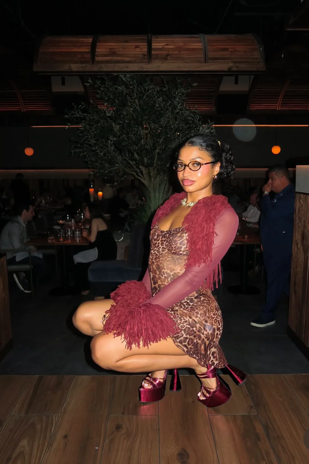 products.gallery.thumbnail_alt